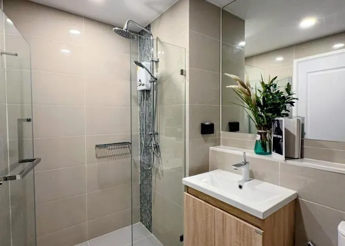 Cybiq Ratchada32 New Building Bangkok